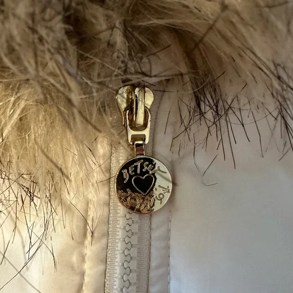 Betsey Johnson Ivory Puffer Coat - Picture 8 of 16